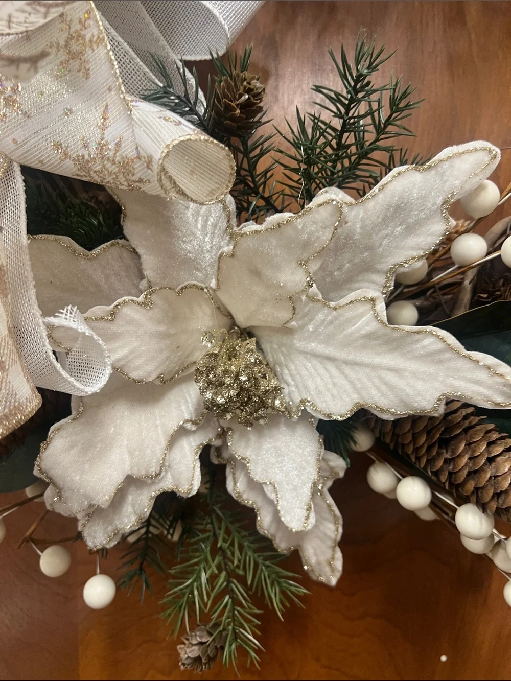 White & Cream Poinsettia Holiday Wreath with Pinecones